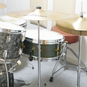 リズムファーストドラム教室のスタジオのドラム写真